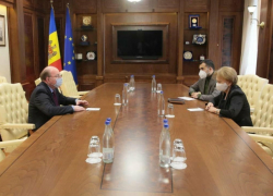 Зинаида Гречаный и Олег Васнецов встретились в Кишиневе