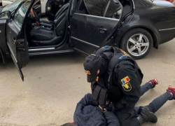 В столице задержаны молодые люди, торговавшие синтетическими наркотиками в Telegram