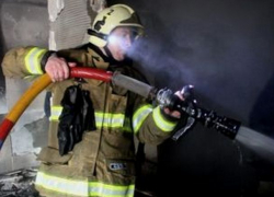 При пожаре в Окнице мужчина получил тяжелые ожоги 