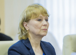 «Вдалеке, как Беверли-Хиллз, сияет богатый Кишинев»: Немеренко возмущена «расточительством» кафешек