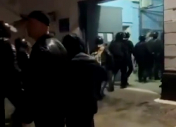 18 подозреваемых по делу о мошенничестве с автомобилями из Европы арестованы на 30 суток 