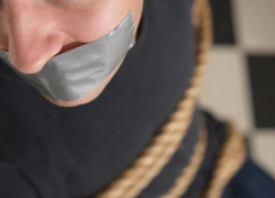 Партия Санду хочет сковать СМИ по рукам и ногам своим новым законом