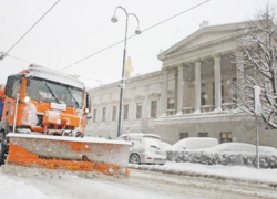 Мунсовет Кишинева принял в дар от австрийцев спецавтомобиль MAN для уборки снега