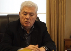 Владимир Воронин: Самые большие деньги зарабатываются в политике, поэтому они в нее лезут с мылом и без