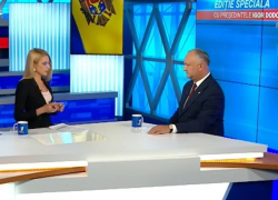 Для первого лица в государстве быть гражданином другой страны – неприемлемо, - Додон 