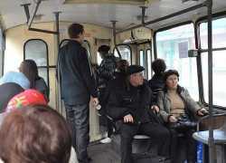 В Кишиневе пожилая женщина попала в больницу после поездки в троллейбусе 