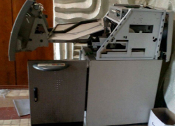 Вооруженные бандиты связали охранника и взорвали банкомат в мэрии молдавского села