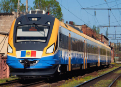 В ноябре возобновляется железнодорожное сообщение с Киевом