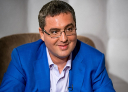 Усатый заявляет о поддержке со стороны тех, кто даже не думает иметь с ним дело