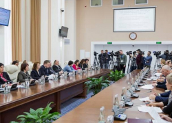 Правительство увеличило состав Чрезвычайной национальной комиссии по общественному здравоохранению 