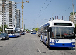 В Кишиневе на Буюканах временно остановились троллейбусы