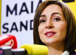 Санду объяснила, почему молдаване любят Румынию