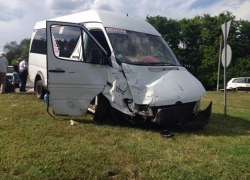 8 человек пострадали в результате аварии на выезде из Кишинева 