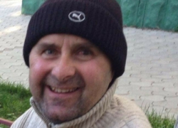 Пропавшего мужа с потерей памяти ищет отчаявшаяся жительница столицы 