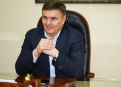 Жена бывшего министра обороны влетела в машину, в которой находился ребенок