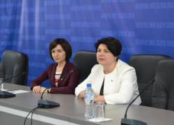 В правительство Молдовы назначают выходцев из фонда Сороса, страна катится в пропасть - мнение