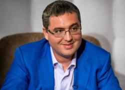 Бельцы погружаются в хаос, а Усатый греет косточки под пальмами