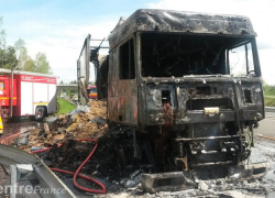 Во Франции сгорела фура с молдавскими номерами