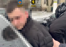 Тюремный «общак», азартные игры и шантаж: полиция задержала организатора схемы