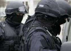 Обыски в Службе гражданского состояния Варницы: четыре человека задержаны