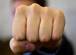 Пьяный дебош близ Бендер: мужчина избил жену, тещу и соседей