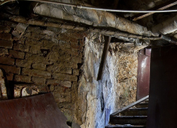 Мужчину жестоко пытали и убили в подвале дома в Каларашском районе