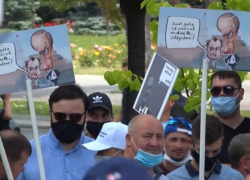 Воскресный протест маргиналов в Кишиневе провоцирует новые потенциальные очаги коронавируса