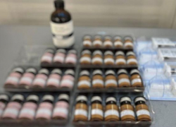 Украинку задержали в аэропорту Кишинёва с многочисленными ампулами ботокса