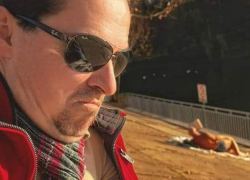 Декабрь на носу, а в Кишиневе пляжники вовсю загорают на озере 