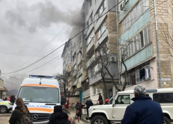 Пожар в жилом доме на Рышкановке: спасатели эвакуировали оставленного без присмотра ребенка