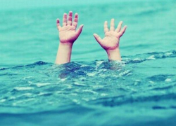 В Вадул луй Водэ спасателям удалось спасти жизнь 8-летней девочки, шедшей ко дну