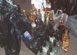 Молдаванин попытался провезти в Румынию 40 литров водки, но был остановлен на границе