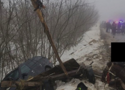 Смертельное столкновение автомобиля Mercedes с телегой произошло в Чимишлии