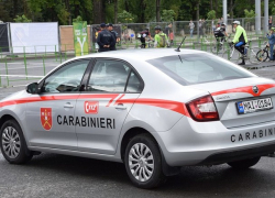 Инцидент в Кишиневе с участием карабинеров: Пострадавшая женщина - жертва или мастер провокации?