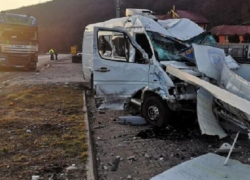 Молдавский микроавтобус в Клуже попал в тяжелую аварию, есть раненые соотечественники