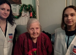 «Мы помним, мы гордимся!»: НАШ, РЦНК и Русская община поздравили ветеранов ВОВ