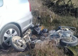 Пожилой байкер погиб в результате столкновения с легковушкой в Окнице