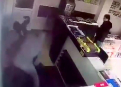 Бандитов, выживших после стрельбы в магазине на трассе Кишинев - Сороки, отдали под суд