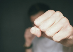 В Бельцах подросток избил 48-летнего мужчину