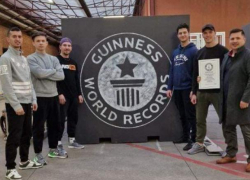 Пять молдаван попали в Книгу рекордов Гиннесса с удивительным достижением