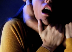 Жестокое групповое изнасилование знакомой женщины совершили извращенцы в Кагульском районе