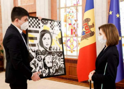 «Сохранить власть любой ценой»: экс-премьер обнажил проблему 