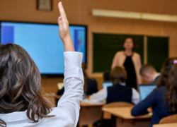 В каждой 7-й школе в Молдове деревянные туалеты на улице