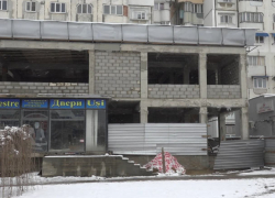 Чиновник в Бельцах продал сам себе государственное здание по заниженной на треть цене
