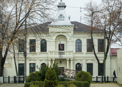  Посольству США в Кишиневе нужен домработник, говорящий по-русски 