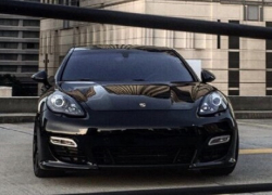 У некоторых депутатов дома стоимостью в 0 леев и авто «Порше» за 600 евро, утверждает социалист Боля