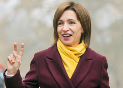 Своих граждан они готовы загнать на кладбище, - эксперт - о Санду