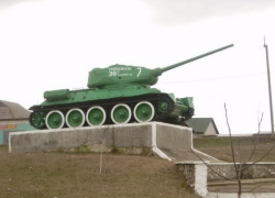 В Комрате попытка сделать "селфи" с танком закончилась черепно-мозговой травмой