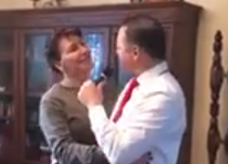 Скандальный депутат Ляшко показал на видео, как удовлетворяет жену утром 