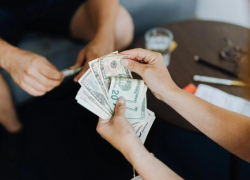 Власти Молдовы оставили лимит €80 тыс. на наличные сделки с недвижимостью: "мы не можем рисковать репутацией"